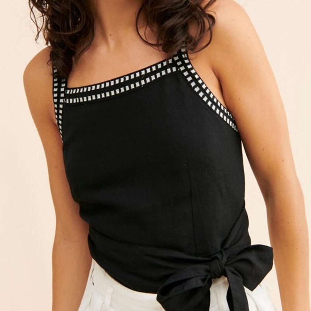 Black Sleeveless Top with Bow Detail